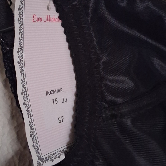 Ewa Michalak Elegant Black Wireless Bra 75 JJ  SF NWT - Picture 16 of 16